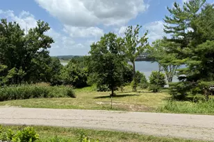 9264 Lower River Rd, Burlington, KY 41005 - Photo 1