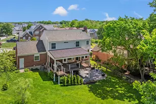 2034 Wedgewood Ln, Hebron, KY 41048 - Photo 2