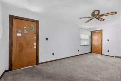 211 W 13th Street, Newport, KY 41071 - Photo 4