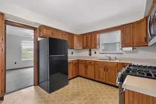 211 W 13th St, Newport, KY 41071 - Photo 8