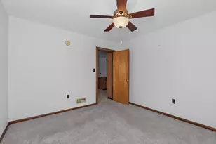 211 W 13th St, Newport, KY 41071 - Photo 12