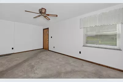211 W 13th Street, Newport, KY 41071 - Photo 6