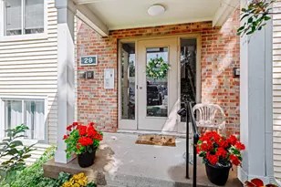 29 Rio Grande Cir, Florence, KY 41042 - Photo 2