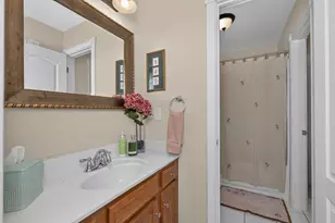 102 Harbour Pointe Dr, Williamstown, KY 41097 - Photo 22