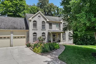 7001 Shadetree Ct, Florence, KY 41042 - Photo 2
