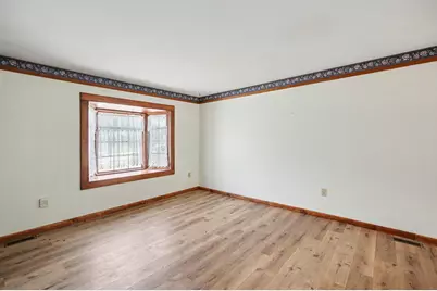 19 Valeside Drive, Covington, KY 41017 - Photo 6