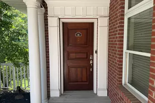 16 Thomas Pointe Dr, Fort Thomas, KY 41075 - Photo 4