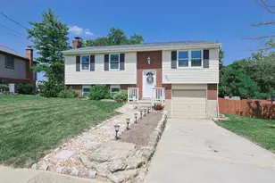 2242 Wideview Dr, Covington, KY 41011 - Photo 1