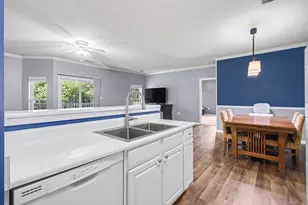 153 Saddlebrook Ln, Florence, KY 41042 - Photo 6