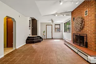 34 W Crescent Ave, Newport, KY 41071 - Photo 8