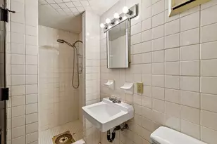34 W Crescent Ave, Newport, KY 41071 - Photo 22