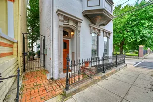 18 W 8th St, Newport, KY 41071 - Photo 1