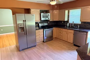 45 Burney Ln, Fort Thomas, KY 41075 - Photo 8