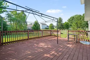 561 Buckshire, Florence, KY 41042 - Photo 32