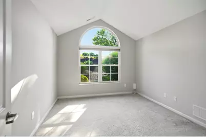 9104 Royal Oak Lane, Union, KY 41091 - Photo 10