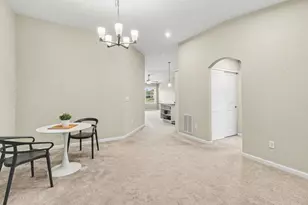 2526 Elyria Ct, Crescent Springs, KY 41017 - Photo 8