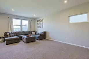 10194 Lucille Ln, Union, KY 41091 - Photo 8