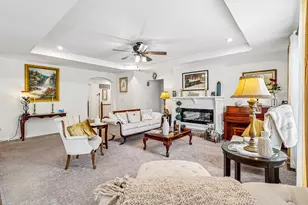 10494 Fairbourne Dr, Covington, KY 41015 - Photo 4
