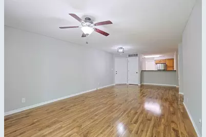 2123 Clareglen Drive #103, Crescent Springs, KY 41017 - Photo 4