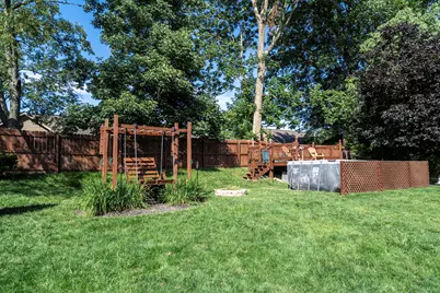 8442 Woodcreek Drive, Florence, KY 41042 - Photo 4