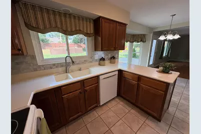 8442 Woodcreek Drive, Florence, KY 41042 - Photo 8