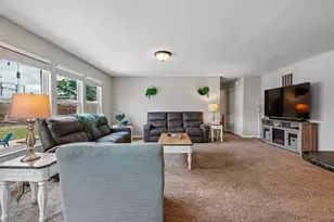 9899 Codyview Dr, Independence, KY 41051 - Photo 2