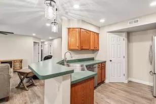 2250 Devlin Pl, Crescent Springs, KY 41017 - Photo 8