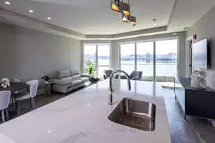 900 Ovation Wy, Newport, KY 41071 - Photo 12