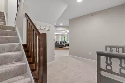2381 Rolling Hills Drive, Covington, KY 41017 - Photo 4