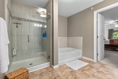 2381 Rolling Hills Drive, Covington, KY 41017 - Photo 16