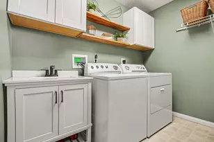 1604 Creekview Dr, Florence, KY 41042 - Photo 20
