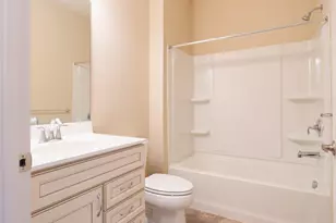 1039 Maggies Way, Florence, KY 41042 - Photo 4