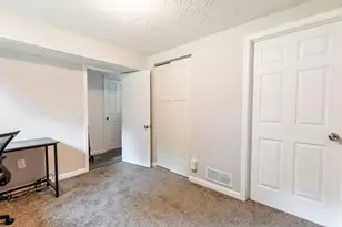 1989 Hart Dr, Hebron, KY 41048 - Photo 20