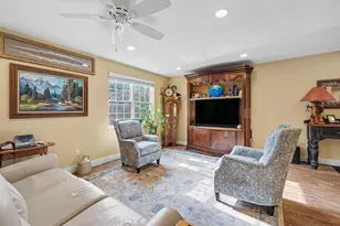 107 Spindle Top Ln, Fort Thomas, KY 41075 - Photo 6