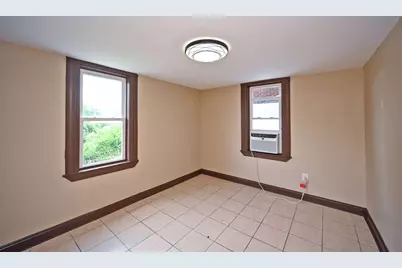 221 W 13th Street, Newport, KY 41071 - Photo 14