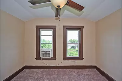 221 W 13th Street, Newport, KY 41071 - Photo 32