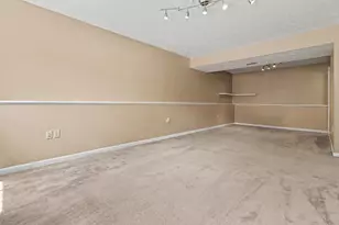 2640 Majestic Prince Dr, Burlington, KY 41005 - Photo 26