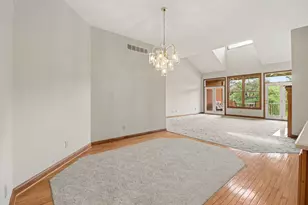 22 Grand Lake Dr, Fort Thomas, KY 41075 - Photo 8