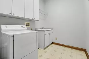 22 Grand Lake Dr, Fort Thomas, KY 41075 - Photo 20
