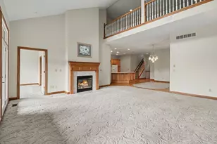 22 Grand Lake Dr, Fort Thomas, KY 41075 - Photo 4