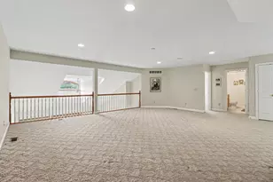 22 Grand Lake Dr, Fort Thomas, KY 41075 - Photo 34