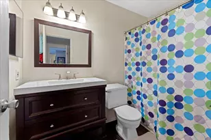 44 Woodland Hills Dr, Southgate, KY 41071 - Photo 2