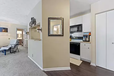44 Woodland Hills Drive #5, Southgate, KY 41071 - Photo 4