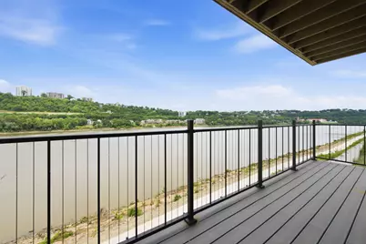 747 Manhattan Boulevard #204, Dayton, KY 41074 - Photo 6