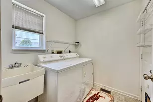 8436 Woodcreek Dr, Florence, KY 41042 - Photo 18