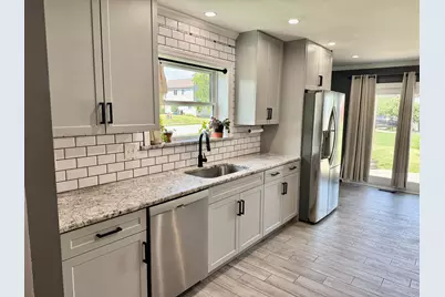 102 Stonegate Drive, Alexandria, KY 41001 - Photo 6
