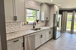 102 Stonegate Dr, Alexandria, KY 41001 - Photo 6