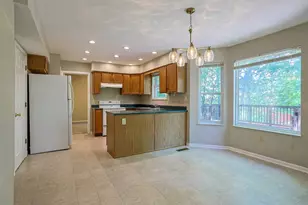 6502 Blossomwood Ct, Florence, KY 41042 - Photo 14