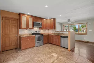 811 Kenridge Dr, Villa Hills, KY 41017 - Photo 8
