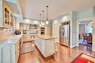 906 Squire Hill Ct, Crescent Springs, KY 41017 - Photo 8